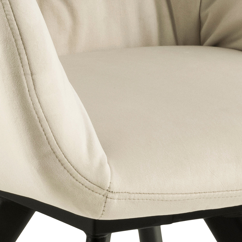 Lola Esszimmerstuhl mit Armlehne