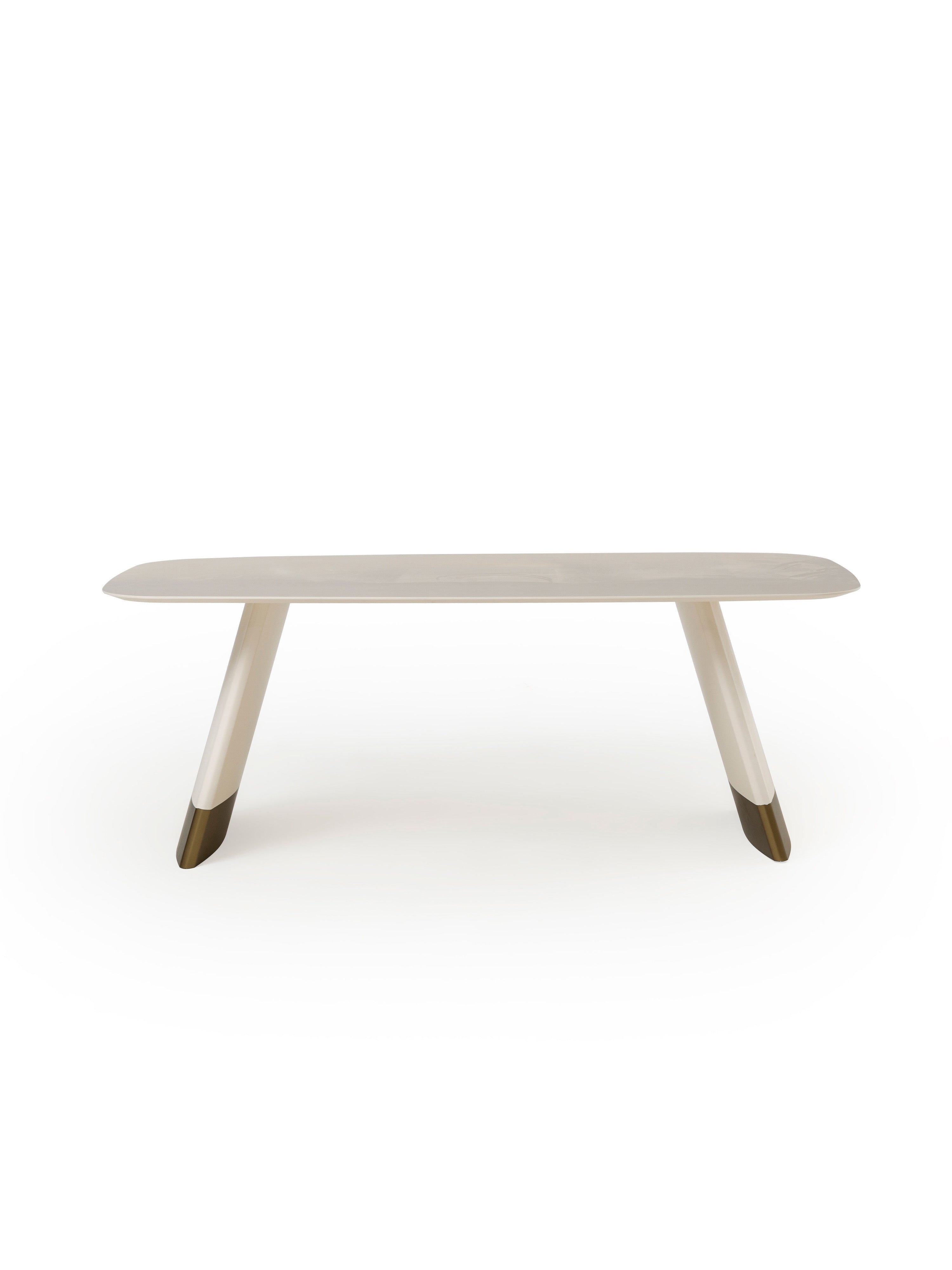 Delta Esstisch MDF