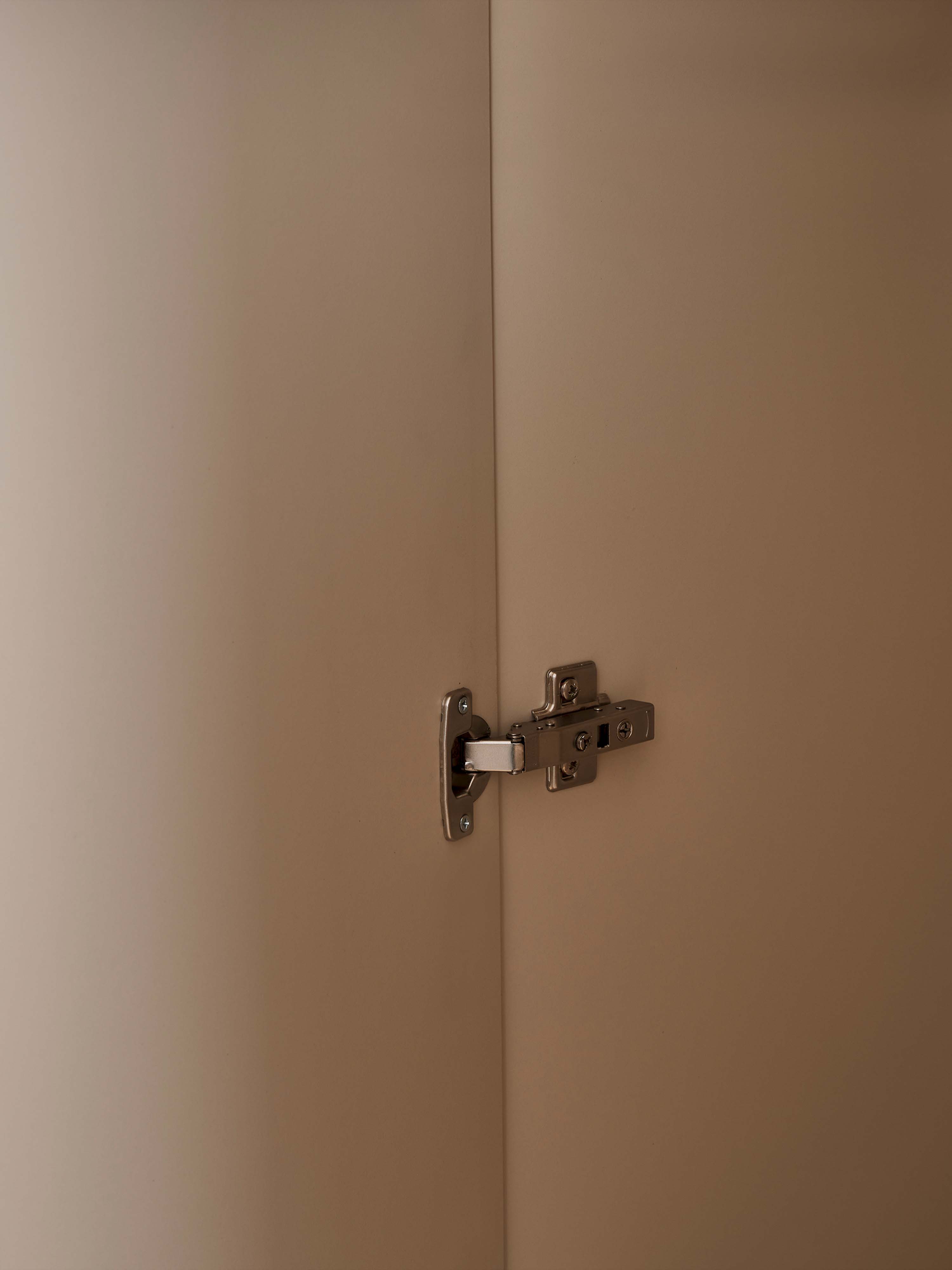 Nova Schlafzimmerschrank