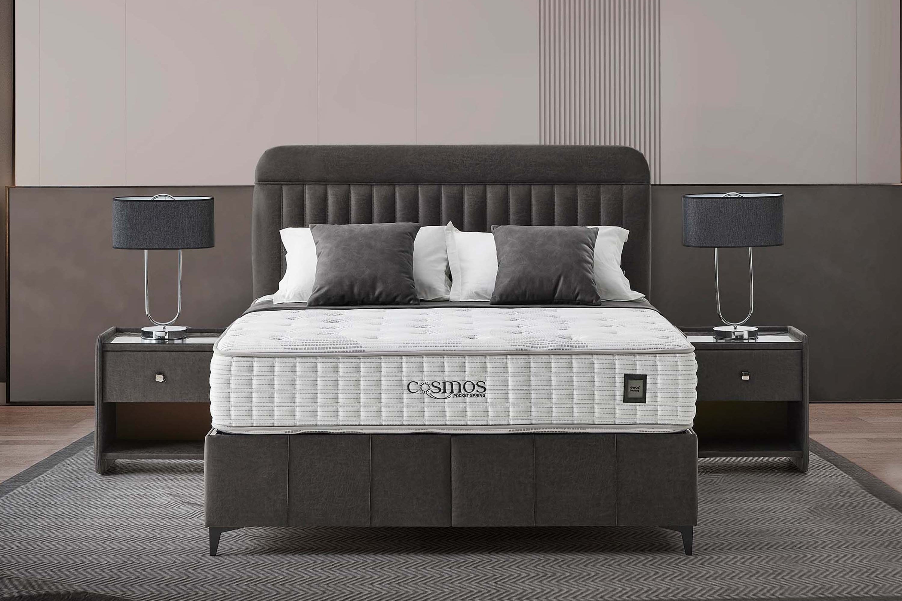 Cosmos Malta Bett